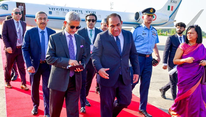 Indian foreign minister in pakistan