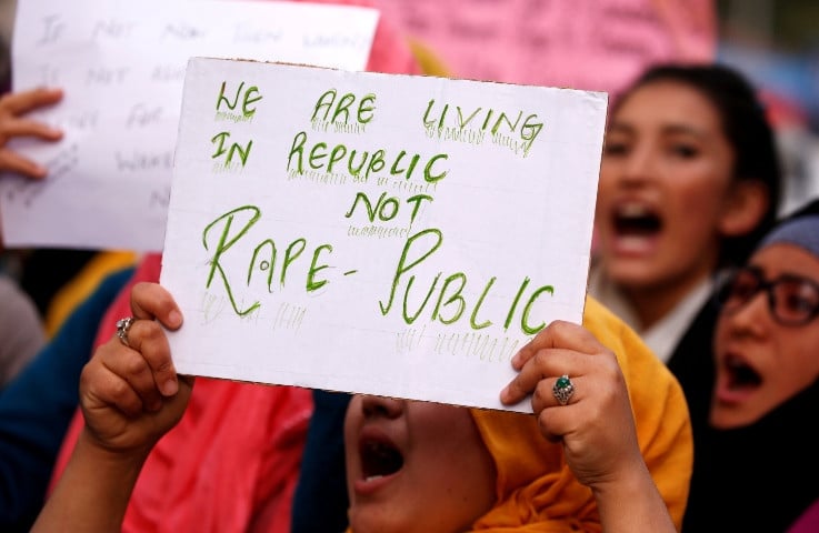 Indian doctors strike over rape