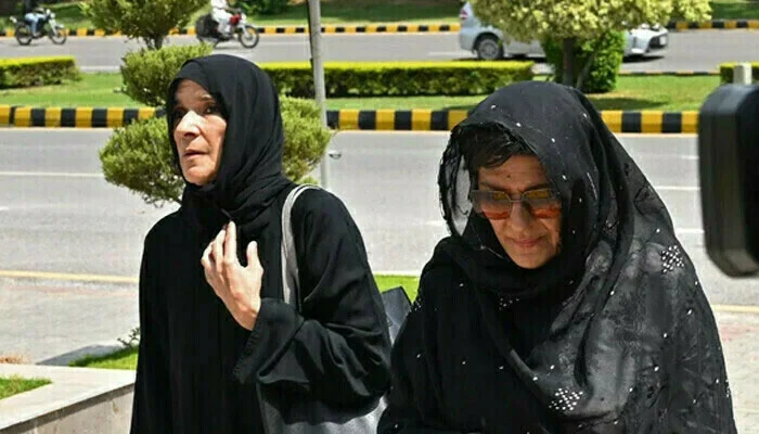 Aleema Khan, Uzma Khan get bail