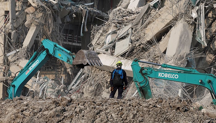 Myanmar quake death toll hits 1000