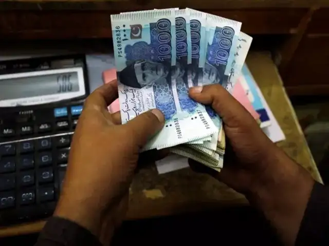 Rs200bn transferred from Pakistan to Saudi Arabia