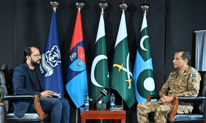 DG ISPR hails Iran