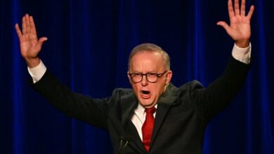 Left-leaning PM triumphs