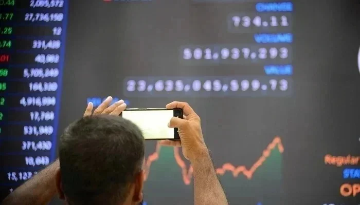PSX nosedives