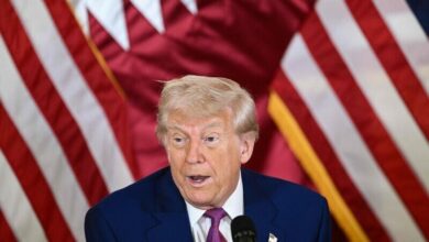 Trump asks Apple chief