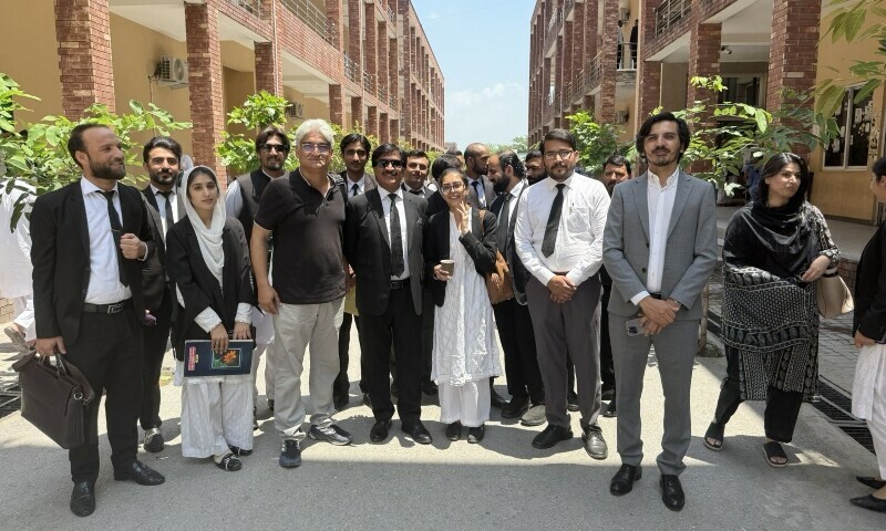 Islamabad court suspends